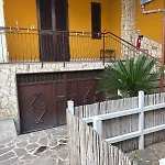 Brothers House *
