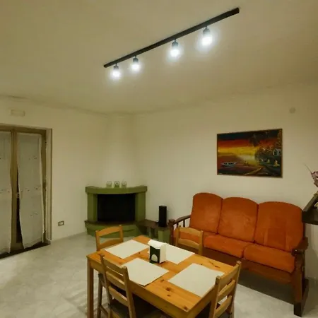 Brothers House